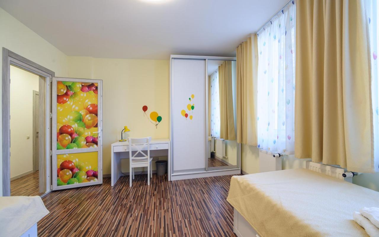 Colored Balloons - 3 Bedrooms, 3 Bathrooms, Equipped Large Apartments Lviv Eksteriør billede