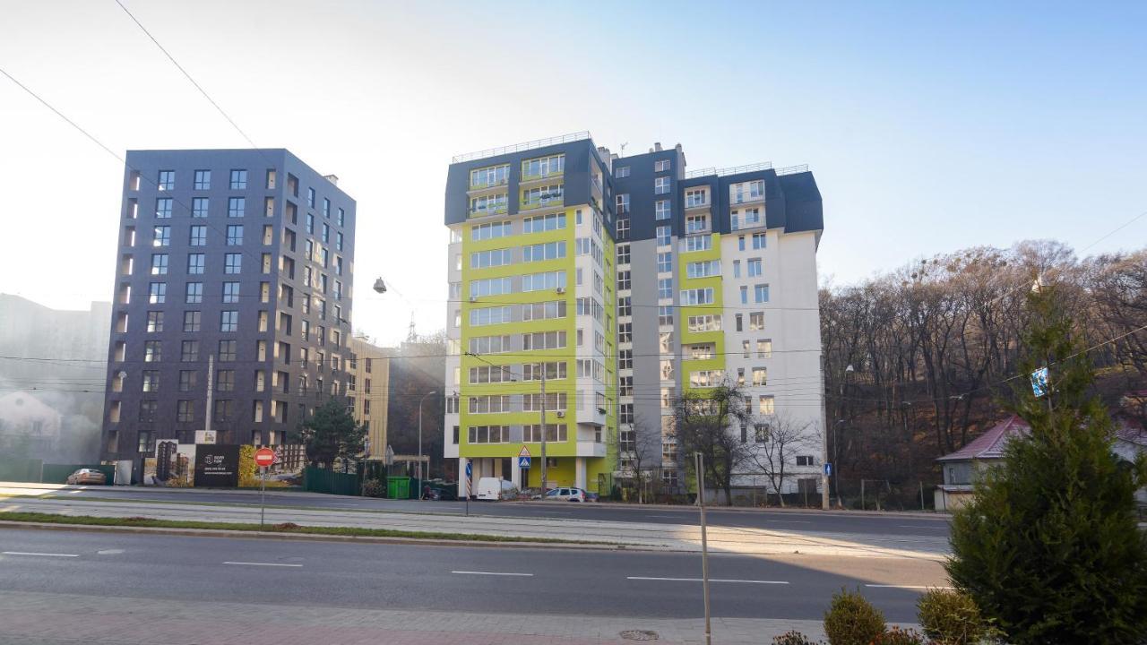 Colored Balloons - 3 Bedrooms, 3 Bathrooms, Equipped Large Apartments Lviv Eksteriør billede